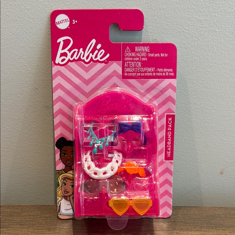 Barbie Accessory Sets - Picture 6 of 7